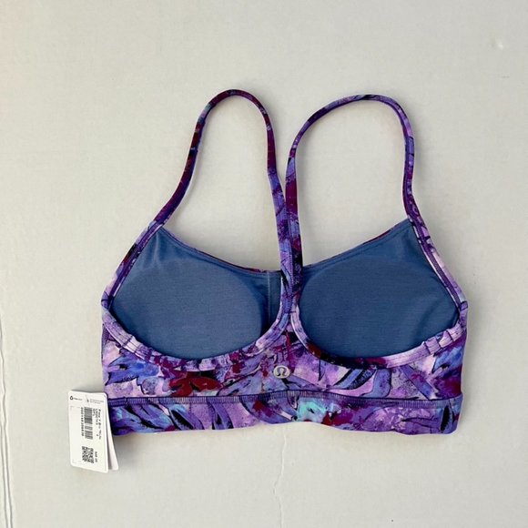 lululemon Flow Y Bra Nulu Light Support, A–C Cups Size 4 (NWT) - Picture 2 of 2